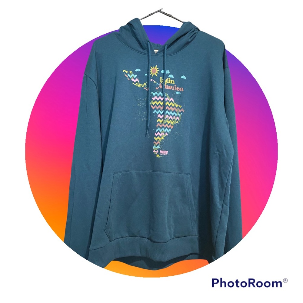Cute and comfy cozy teal hoodie w/ pockets and hoodie drawstring.